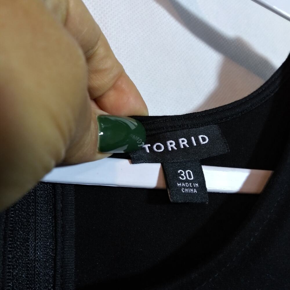 Torrid Elegant Black Sleeveless A Line Tiered Dress Size 30 - Picture 4 of 7